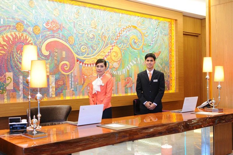 One One Bangkok Hotel Bagian luar foto